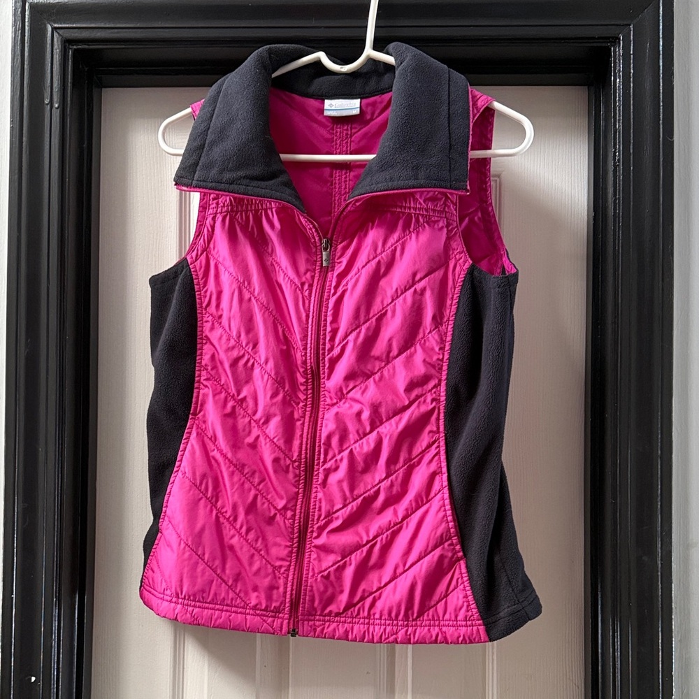 Columbia Pink and Black Women's Vest